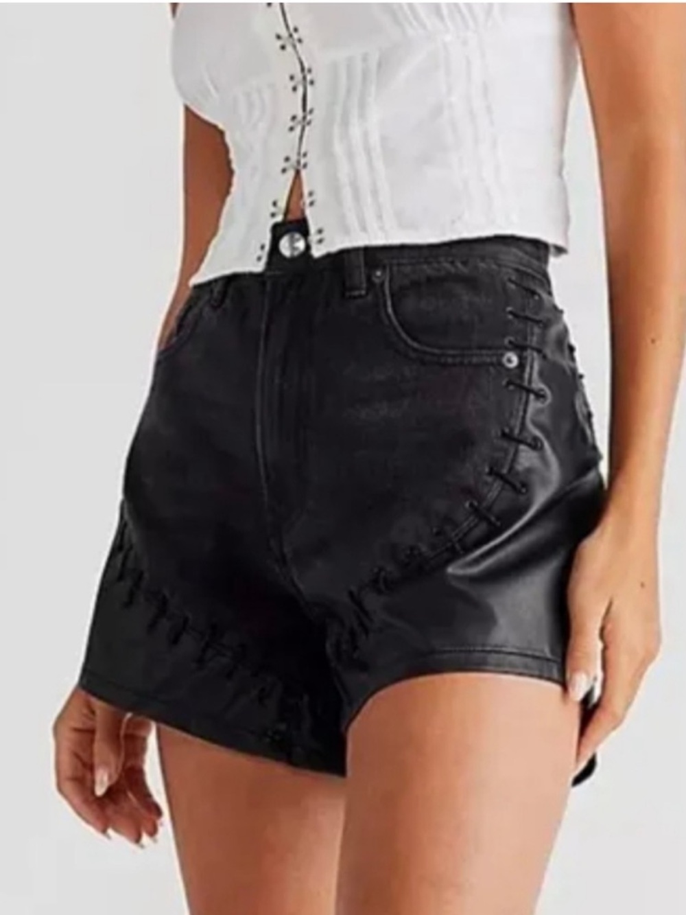 We The Free Black Status Quo Chaps Shorts sz 25 NWOT